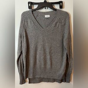 Old navy size small sweater
